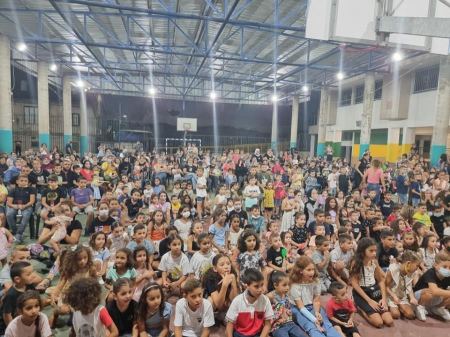 فوزي وموزي والتيتا فوزية يبدعون بعرض الهدية في المزرعة 